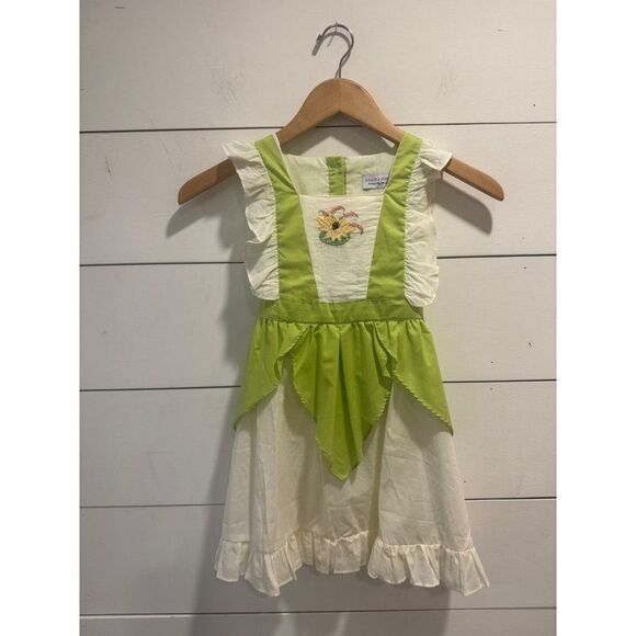 NWT Pleats & Stitches Handmade Girls Embroidered Floral Dress 5 - Picture 1 of 5